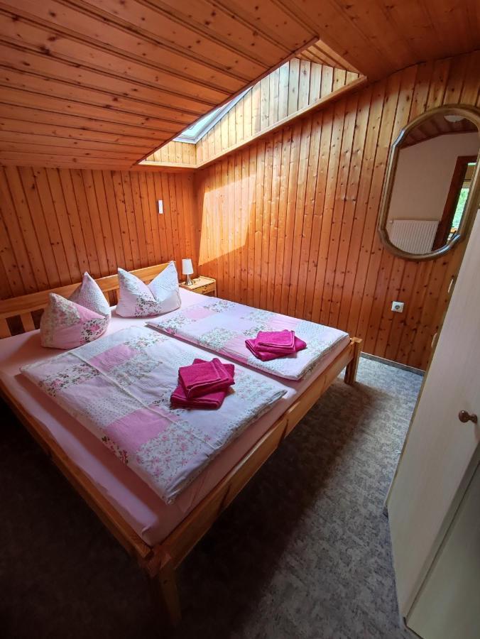 Ferienhaus Hering Neu Porschdorf Esterno foto